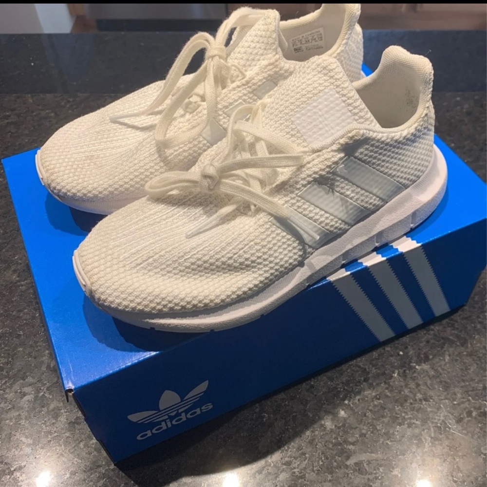 Adidas Swift Run White Shoes kids
